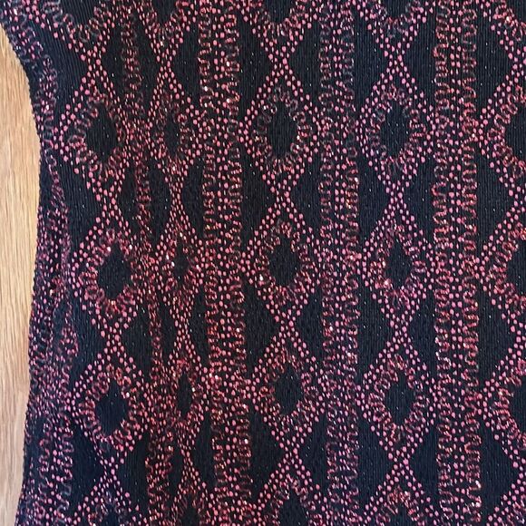 JUMP APPAREL Vintage 90s Black & Red Sparkle Tank Top - Picture 8 of 10